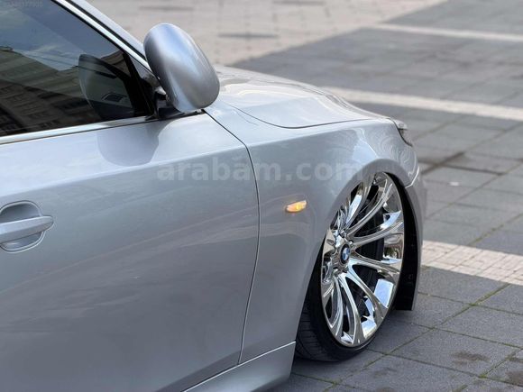 YILDIZ AUTO'DAN HATASIZ-DEĞİŞENSİZ E60/ 5.30 D