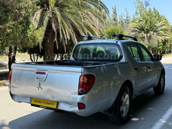 GALERİDEN MİTSUBİSHİ L200 DİZEL MANUEL 259.000 KM'DE