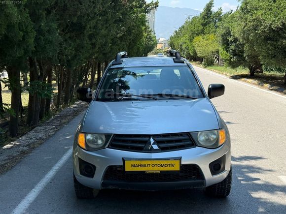 2010 L 200 DÜŞÜK KM KUSURSUZ TEMİZLİKTE MASRAFSİZ