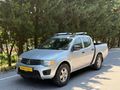 GALERİDEN MİTSUBİSHİ L200 DİZEL MANUEL 259.000 KM'DE