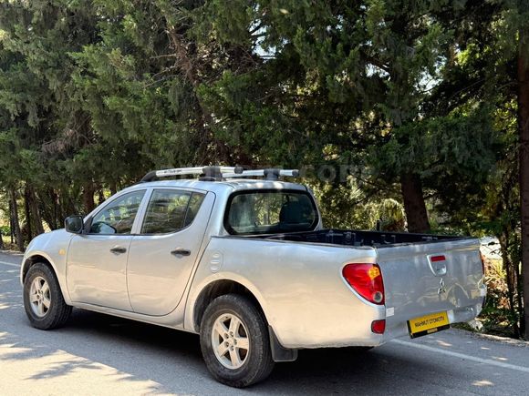 GALERİDEN MİTSUBİSHİ L200 DİZEL MANUEL 259.000 KM'DE