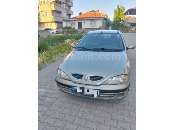 Sahibinden Renault Megane 1.4 RTA 2002 Model
