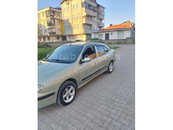 Sahibinden Renault Megane 1.4 RTA 2002 Model
