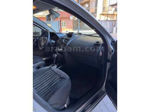 Sahibinden Renault Megane 1.6 Dynamique 2004 Model 