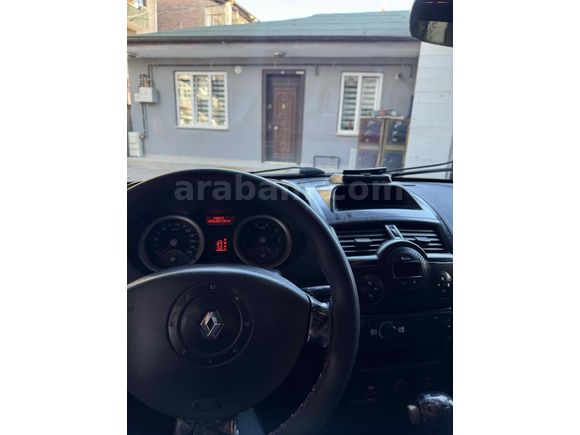 Sahibinden Renault Megane 1.6 Dynamique 2004 Model 