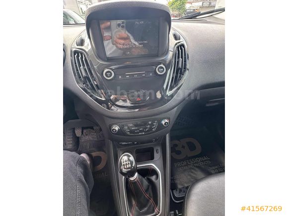 2022 FORD TOURNEO COURİER 1.5 TDCİ TİTANİUM PLUS ORJİNAL