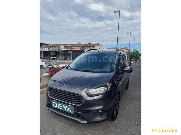 2022 FORD TOURNEO COURİER 1.5 TDCİ TİTANİUM PLUS ORJİNAL