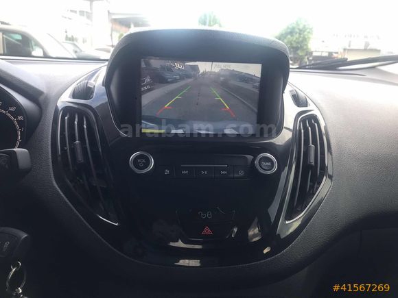 2022 FORD TOURNEO COURİER 1.5 TDCİ TİTANİUM PLUS ORJİNAL