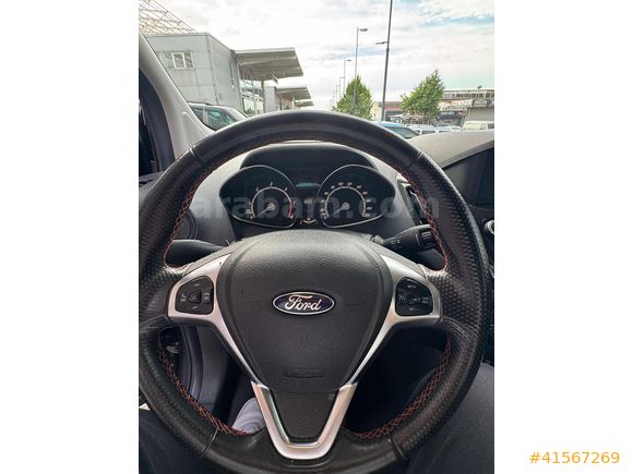 2022 FORD TOURNEO COURİER 1.5 TDCİ TİTANİUM PLUS ORJİNAL