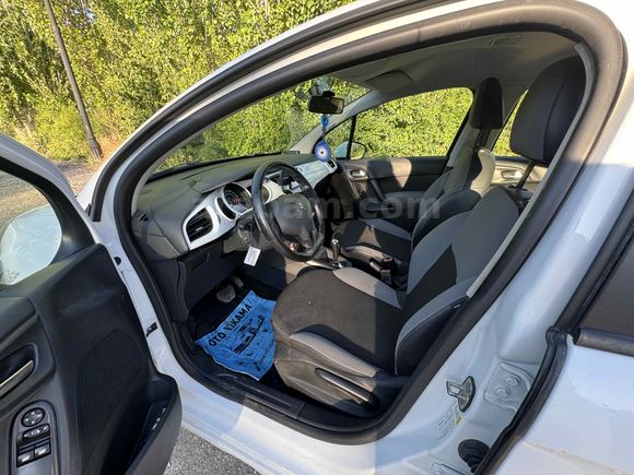 Sahibinden Citroen C3 1.4 VTi Collection 2013 Model/126.000KM 