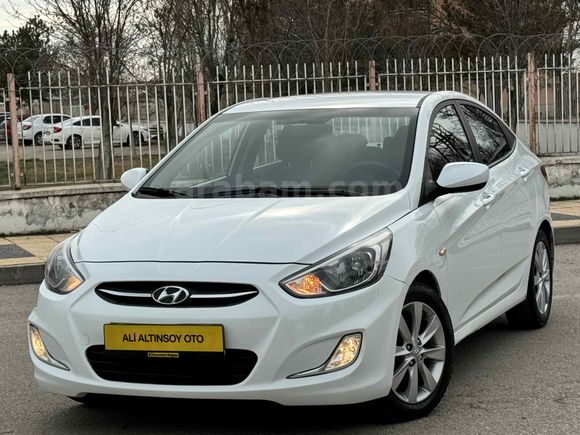 2015 HYUNDAİ ACCENT BLUE 1.6CRDI MODE PLUS OTOMATİK VİTES
