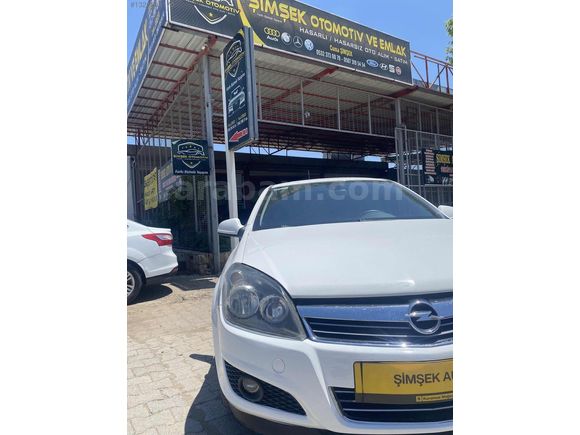 ŞİMŞEK AUTO'DAN 2011 OPEL ASTRA 1.3 CDTI ESSENTIA KONFOR