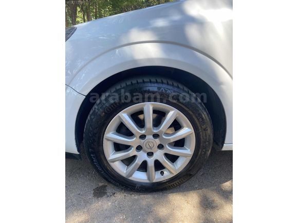 ŞİMŞEK AUTO'DAN 2011 OPEL ASTRA 1.3 CDTI ESSENTIA KONFOR
