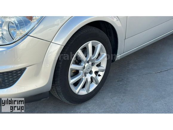 YILDIRIM GRUP - 2011 OPEL ASTRA 1.3 CDTI ORİJİNAL 130 BİN KM DE