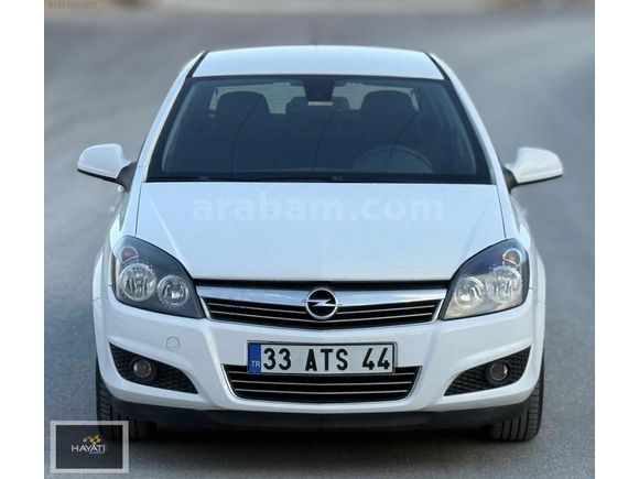 SADECE 145 BİN KM 2011 OPEL ASTRA 6 İLERİ KUSURSUZ TERTEMİZ
