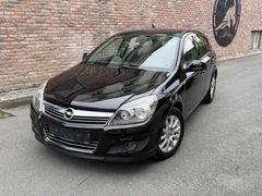 AUTO BURAK /2011 EMSALSİZ 157.000 KİLOMETREDE ESSENTİA KONFOR
