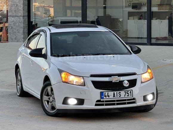 2010 MODEL CRUZ SUNROOF"LU SEDAN BEYAZ FULL+FULL