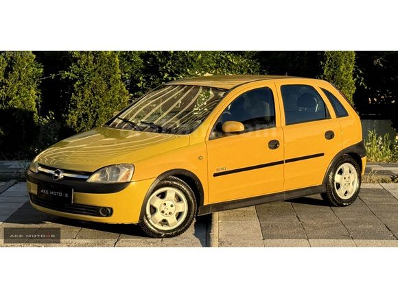 AKE MOTORS'dan Opel Corsa1.4 Elegance DÜŞÜK KM !!!