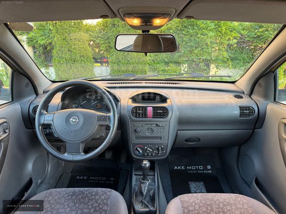 AKE MOTORS'dan Opel Corsa1.4 Elegance DÜŞÜK KM !!!