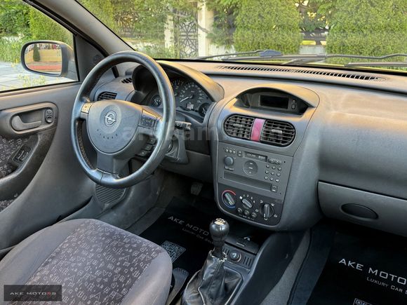 AKE MOTORS'dan Opel Corsa1.4 Elegance DÜŞÜK KM !!!