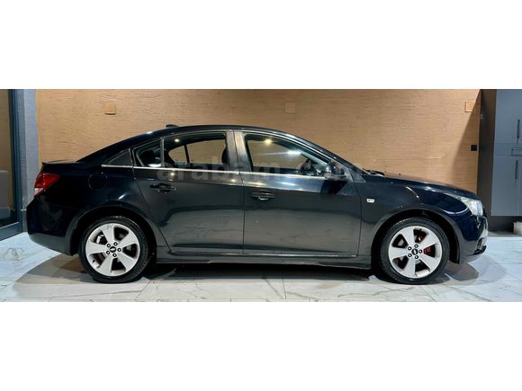 2010 BAKIMLI CHAVROLET CRUZE 1.6