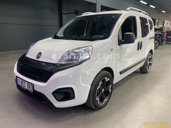 Galeriden Fiat Fiorino Combi 1.3 Multijet Pop 2020 Model Samsun 85.469 km Beyaz