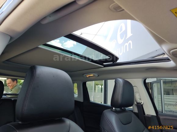 Koyuncu Premium 2024 JEEP COMPASS 1.5 HYBRİD SUMMİT 4x2