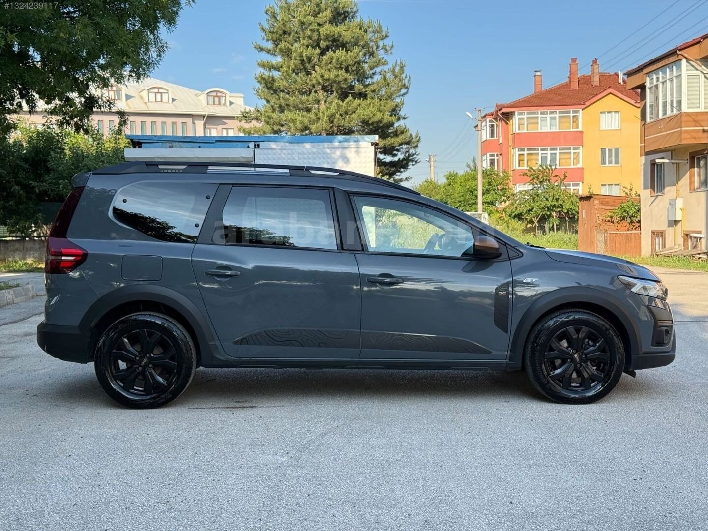 Galeriden Dacia Jogger 1.0 TCe Extreme 2023 Model Ankara 81.650 km Gri 3