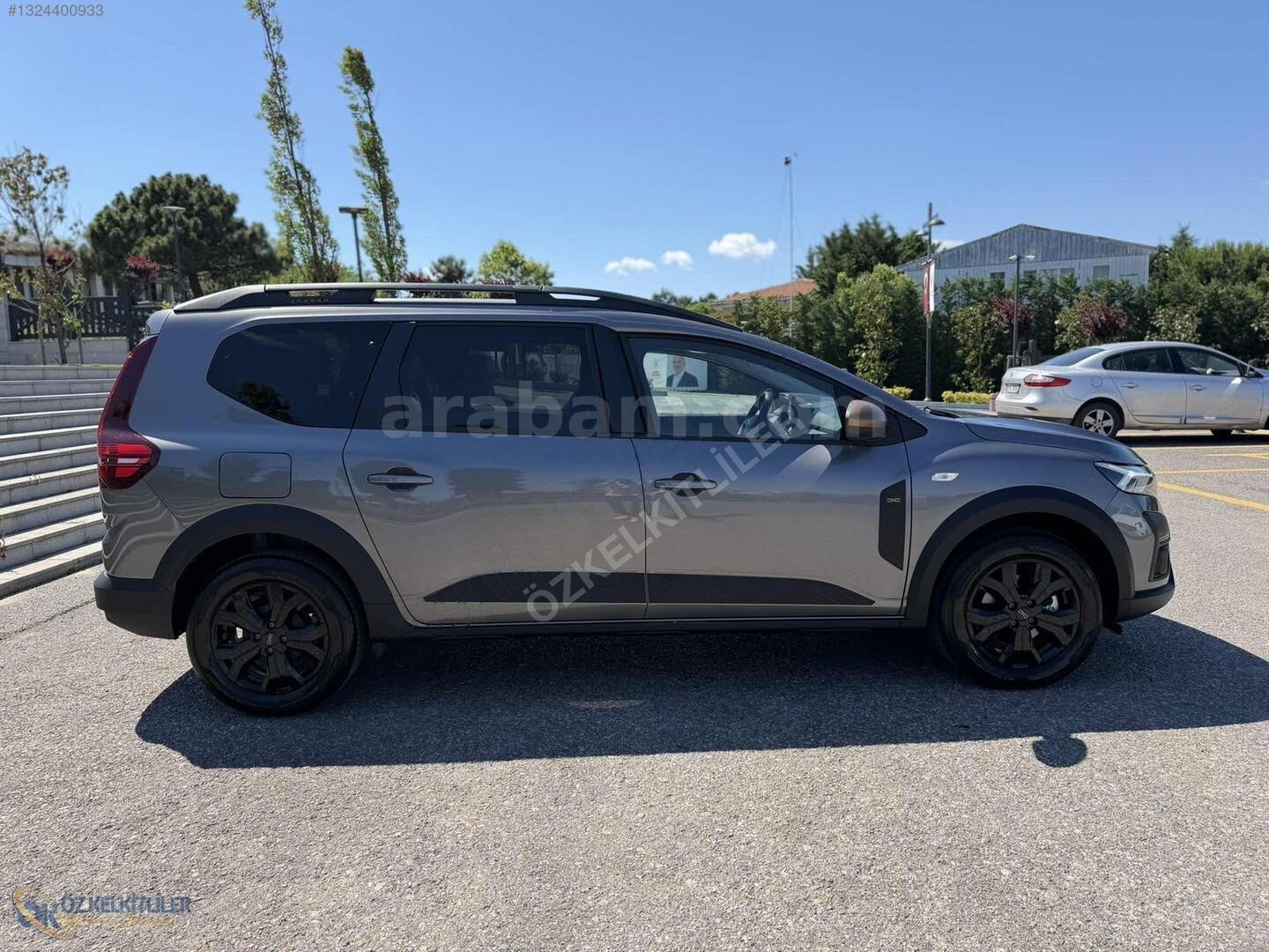 Galeriden Dacia Jogger 1.0 TCe Extreme 2025 Model İstanbul 6.001 km Gri 5