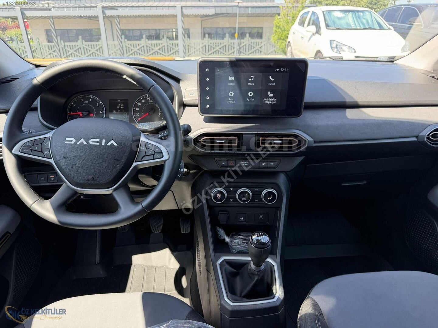 Galeriden Dacia Jogger 1.0 TCe Extreme 2025 Model İstanbul 6.001 km Gri 6