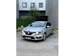Sahibinden Renault Megane 1.5 Blue DCI Touch 2020 Model 