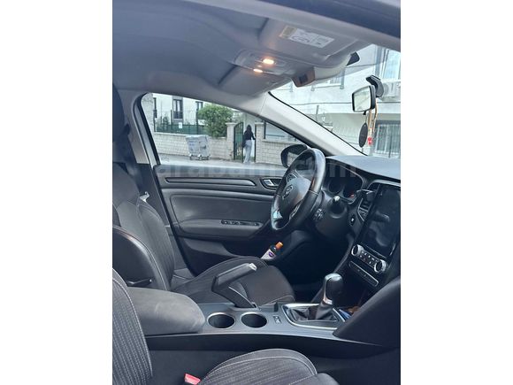 Sahibinden Renault Megane 1.5 Blue DCI Touch 2020 Model 