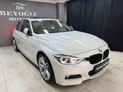 BM BEYOĞLU MOTORS 2015 BMW 3.18İ DIŞ M SUNROOF DEĞİŞENSİZ 100.KM
