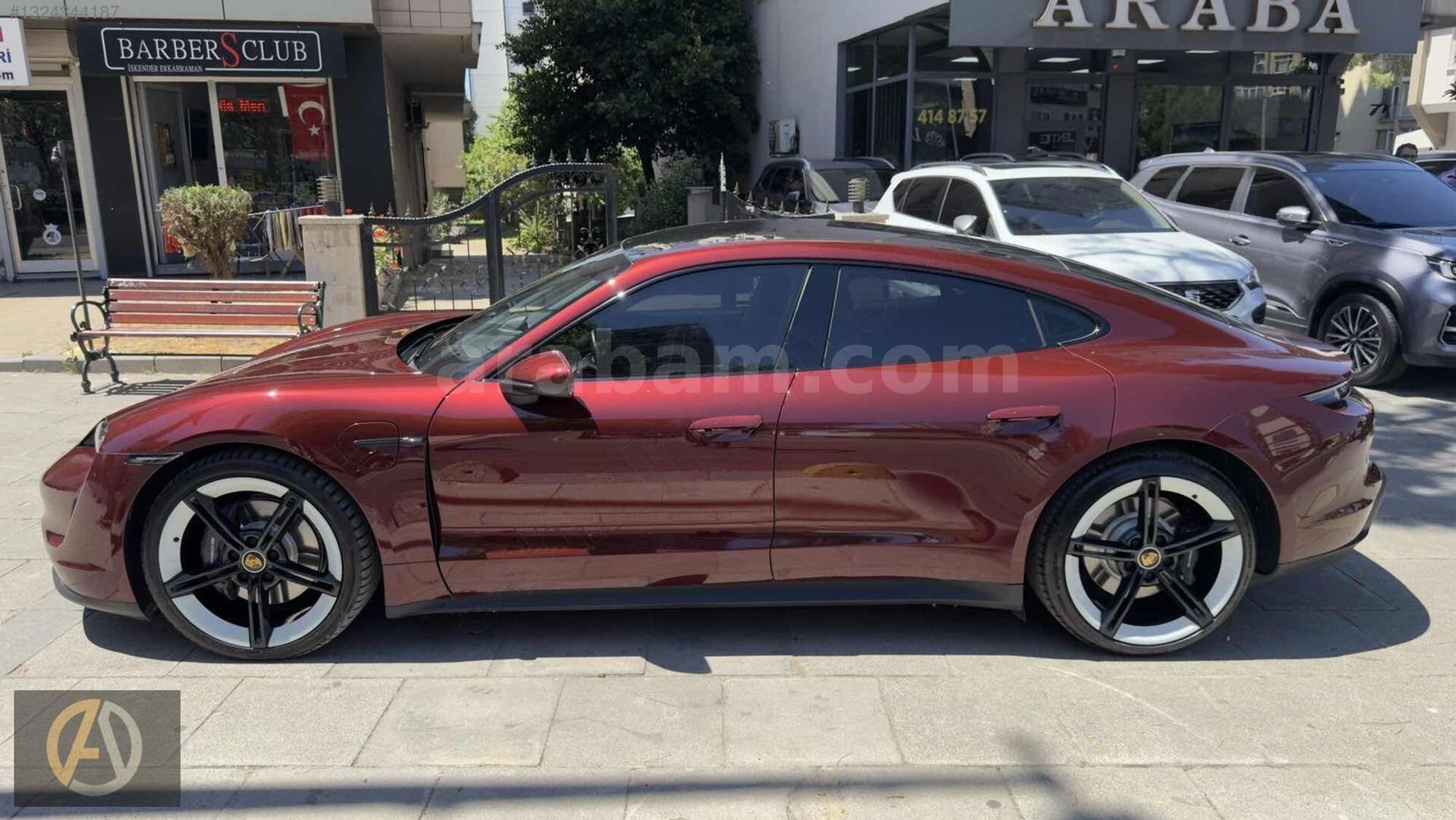 Galeriden Porsche Taycan Elektrik 2021 Model İstanbul 46.000 km Bordo 5
