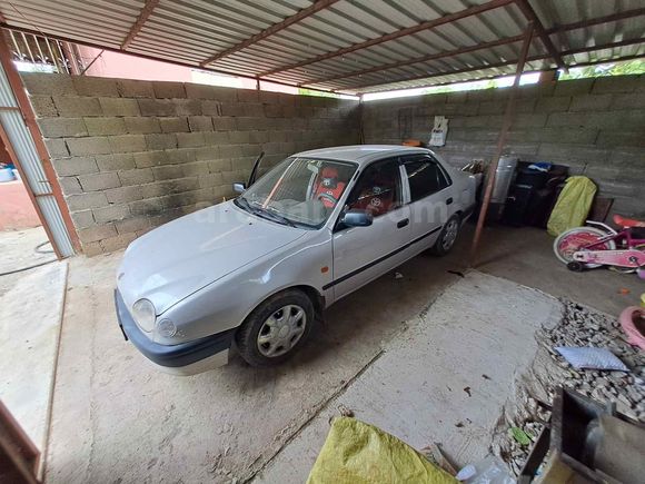 Sahibinden Toyota Corolla 1.6 Terra 2000 Model 