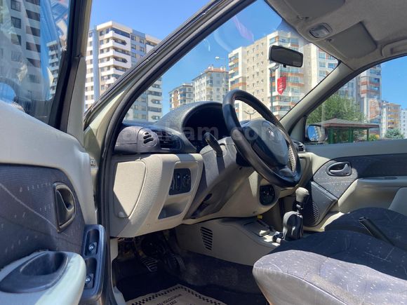 Sahibinden Renault Clio 1.5 dCi Expression 2004 Model