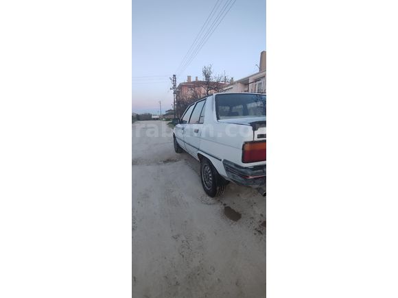 Sahibinden Renault R 9 1.4 Broadway 1992 Model