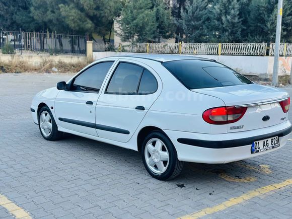 Galeriden Renault Megane 1.6 RXT 2001 Model Şanlıurfa