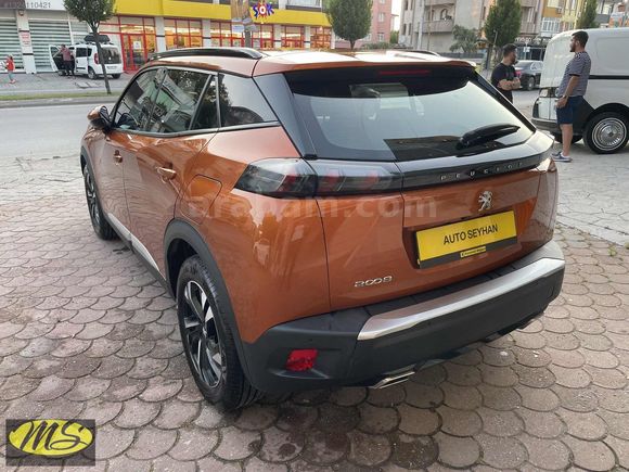 PEUGEOT 2008 1.2 PURETECH 2020 MODEL ALLURE DYNAMİC OTOMATİK FUL