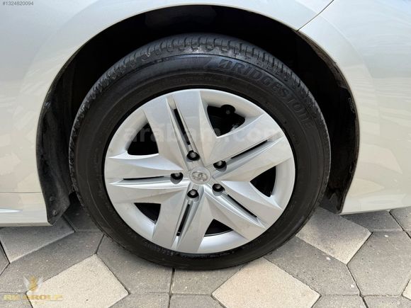 2024 MODEL COROLLA 1.5 VİZYON PLUS 24 BİN KM