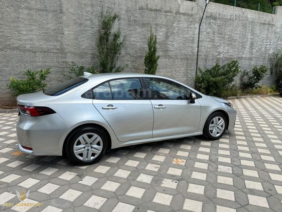 2024 MODEL COROLLA 1.5 VİZYON PLUS 24 BİN KM