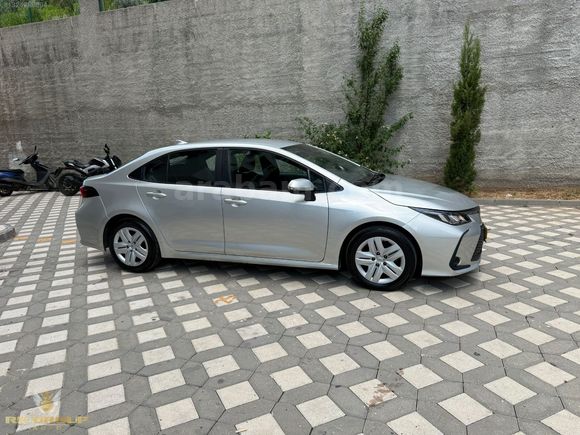 2024 MODEL COROLLA 1.5 VİZYON PLUS 24 BİN KM