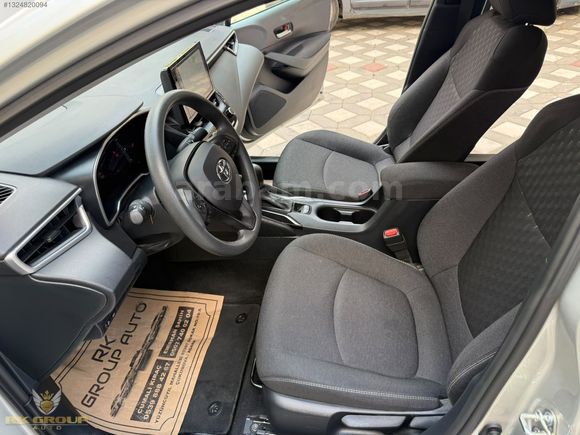 2024 MODEL COROLLA 1.5 VİZYON PLUS 24 BİN KM