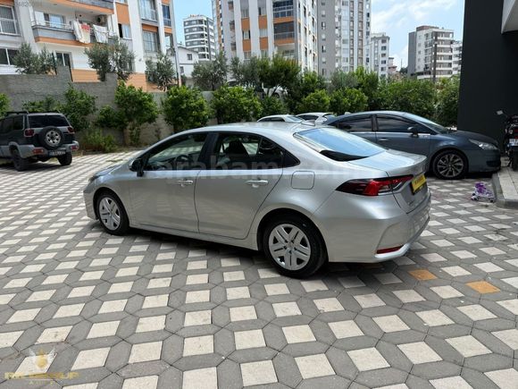 2024 MODEL COROLLA 1.5 VİZYON PLUS 24 BİN KM