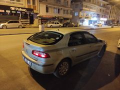 Sahibinden Renault Laguna 2.0 Privilege 2004 Model