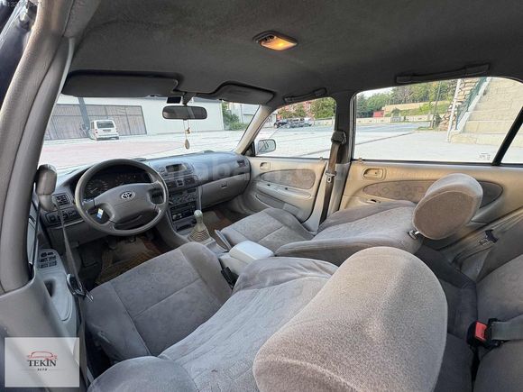 BAKIMLI DÜZGÜN MASRAFSIZ KLİMALI COROLLA ARAYANLARA