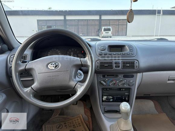 BAKIMLI DÜZGÜN MASRAFSIZ KLİMALI COROLLA ARAYANLARA