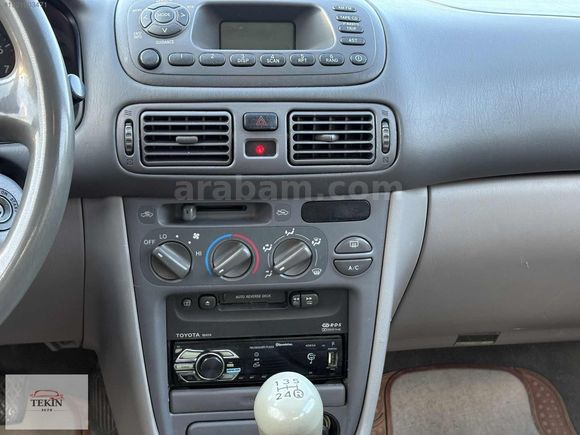 BAKIMLI DÜZGÜN MASRAFSIZ KLİMALI COROLLA ARAYANLARA