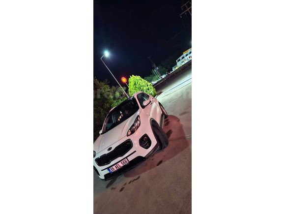 Sahibinden Kia Sportage 1.6 GDI Concept Plus 2017 Model  70.210 km Beyaz
