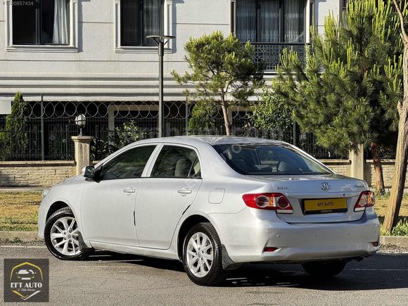 EFT AUTO'DAN TOYOTA COROLLA NADİR KALANLARDAN